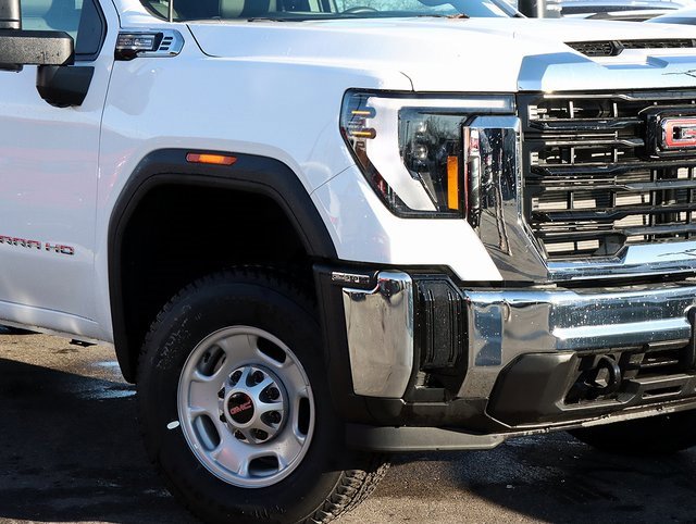 2025 Gmc Sierra 2500 HD Pro photo 3