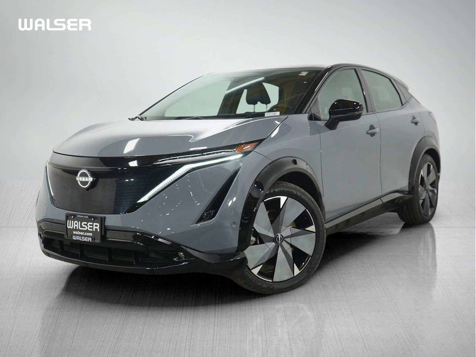 2023 Nissan Ariya Platinum+'s photo