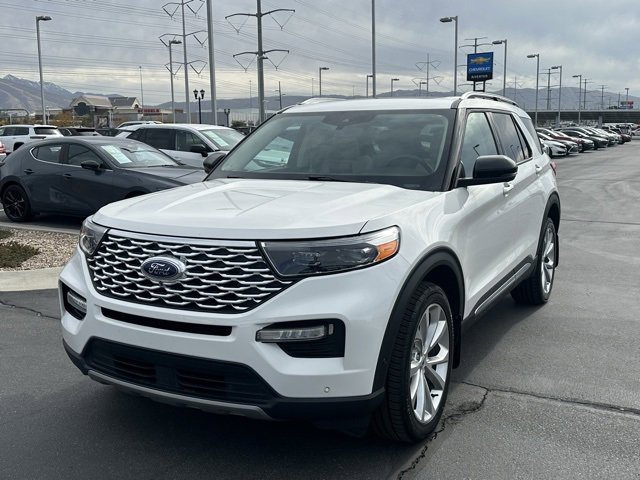 2023 Ford Explorer Platinum photo 3