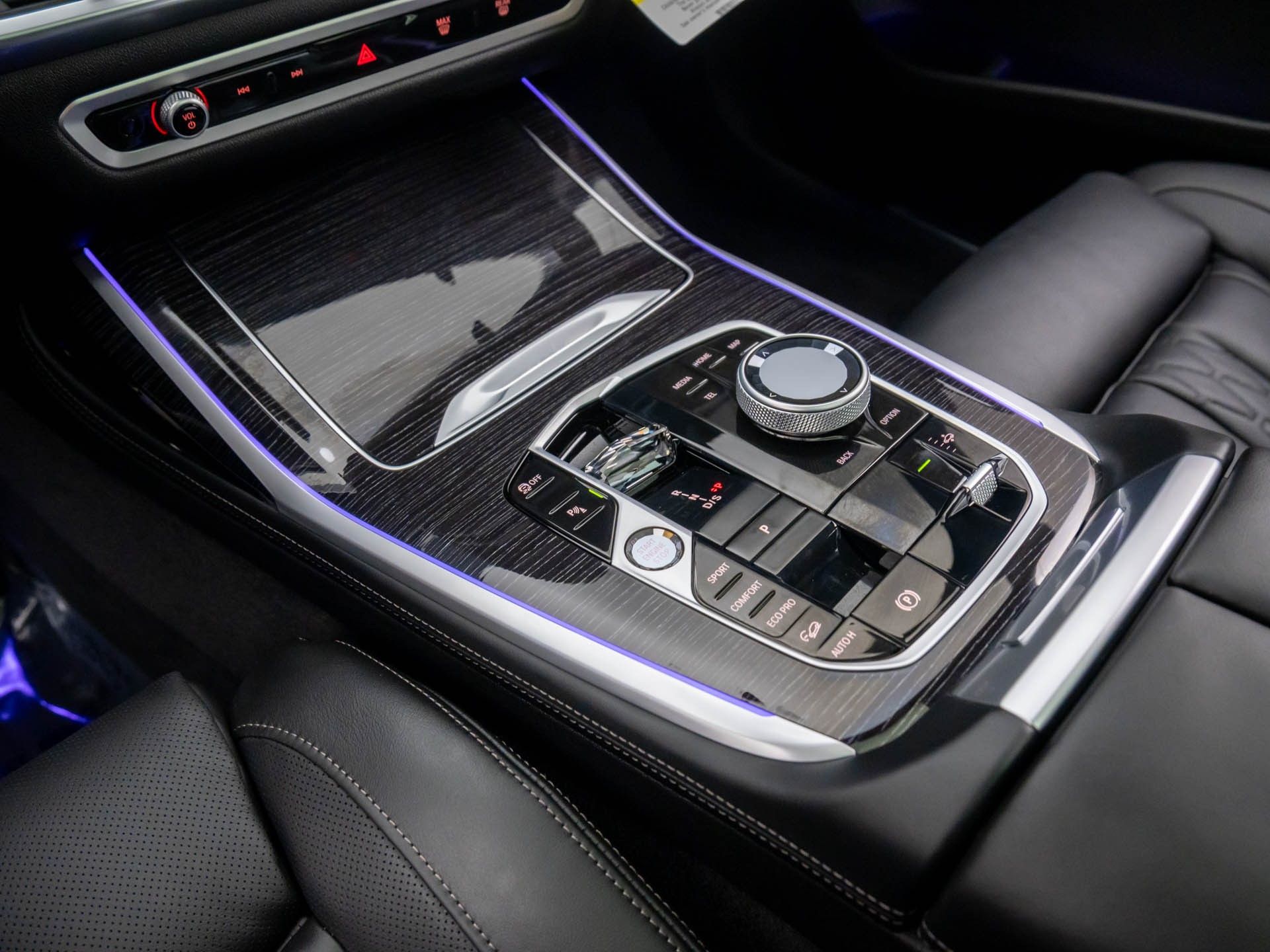 New 2026 Mineral White Metallic BMW M60i image 12