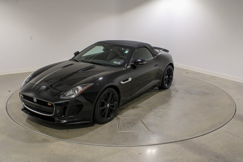 2014 Jaguar F-TYPE S's photo