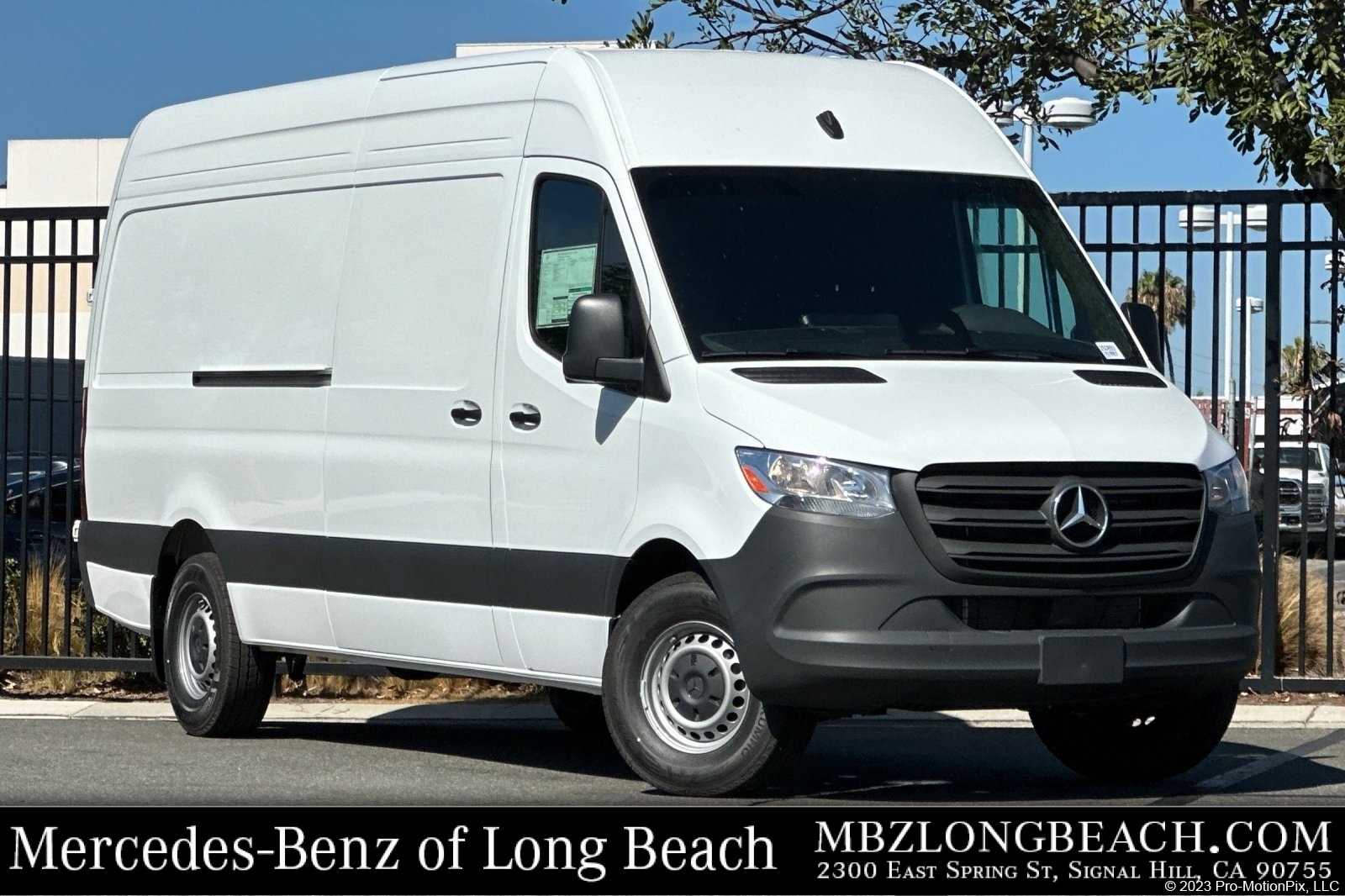 2025 Mercedes-Benz Sprinter Cargo Van Base's photo