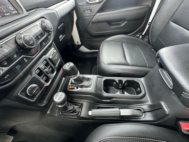 2022 Jeep Wrangler Unlimited Sahara 4xe photo 27