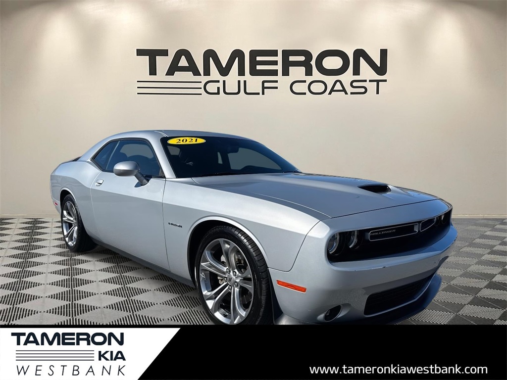 2021 Dodge Challenger R/T's photo