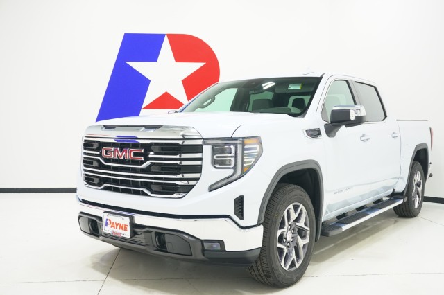 2026 GMC Sierra 1500 SLT's photo