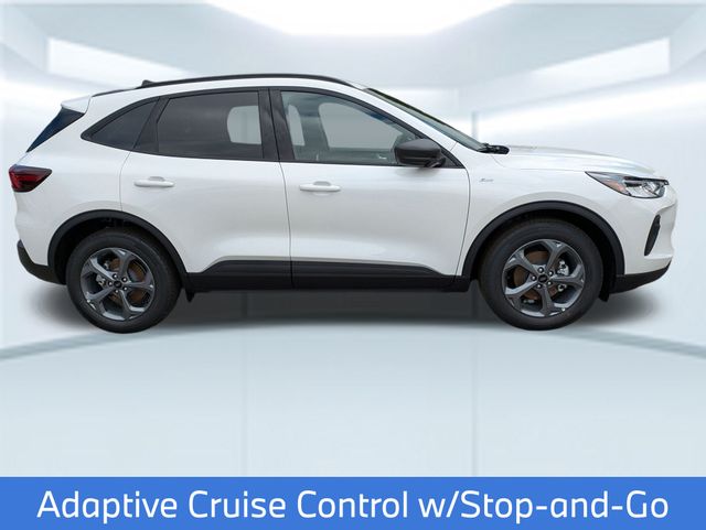 2025 Ford Escape ST-Line photo 8