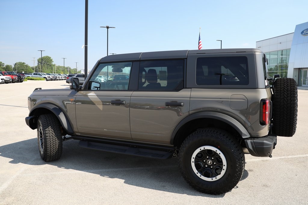 2025 Ford Bronco Badlands photo 18