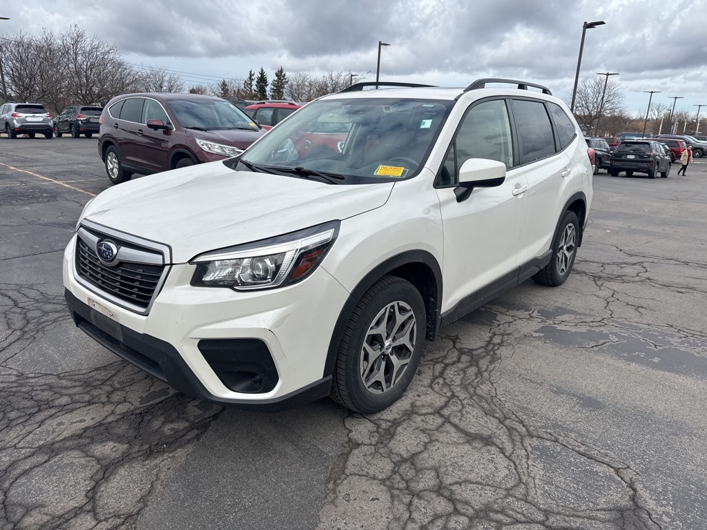 2019 Subaru Forester Premium photo 3