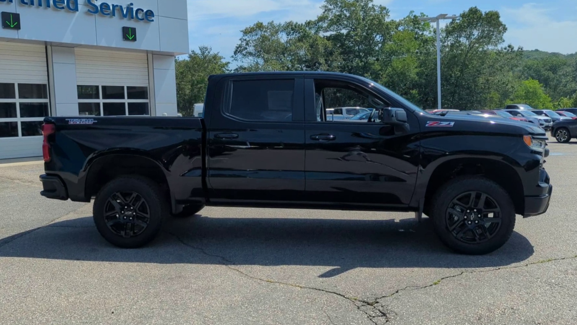 2025 Chevrolet Silverado 1500 LT Trail Boss photo 36