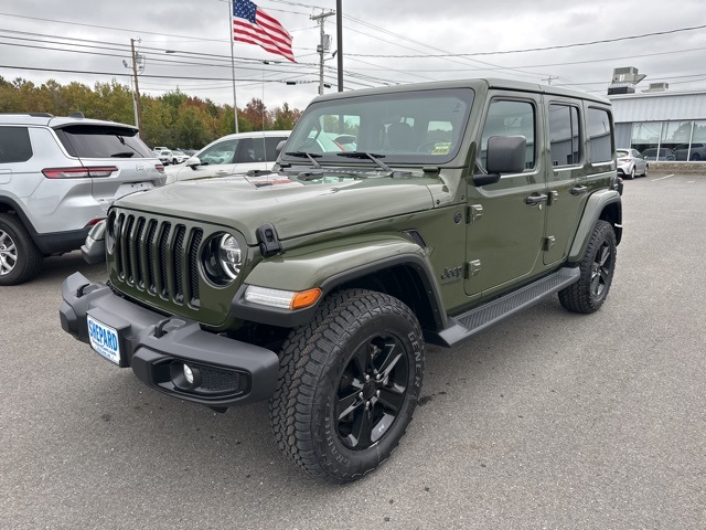 2021 Jeep Wrangler Unlimited Sahara Altitude photo 3