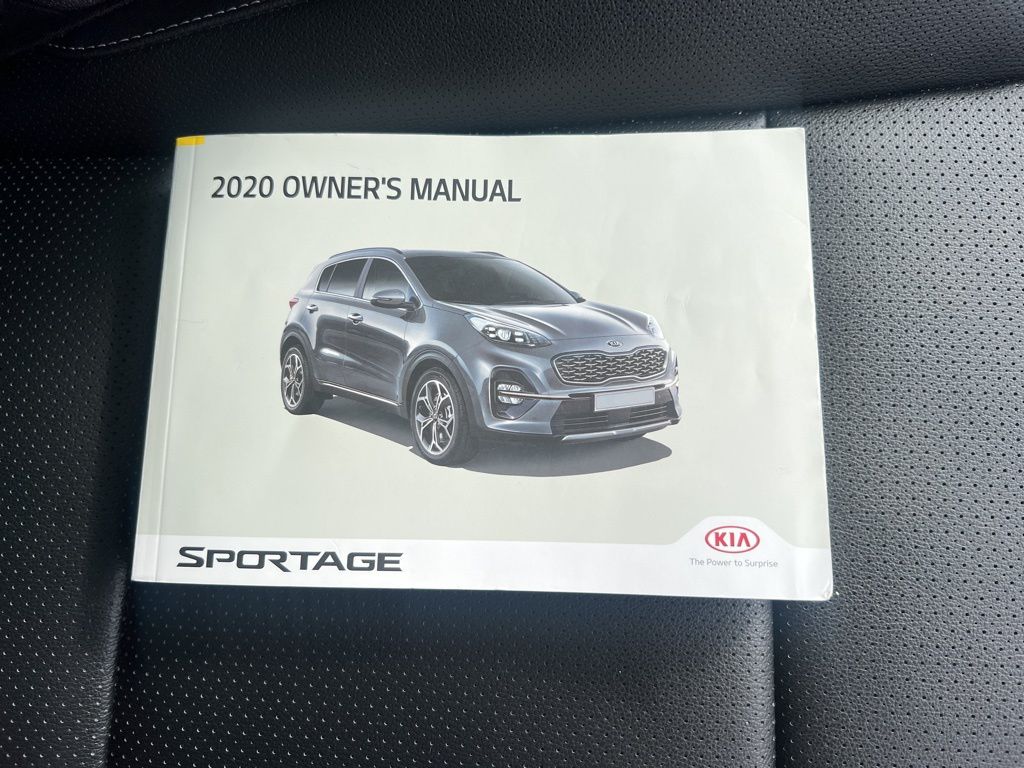 2020 Kia Sportage S photo 26