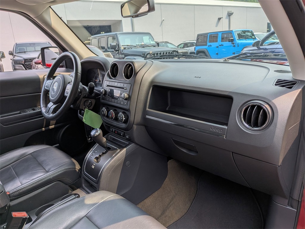 2016 Jeep Patriot High Altitude photo 22