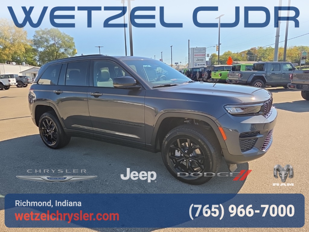 2025 Jeep Grand Cherokee Altitude's photo