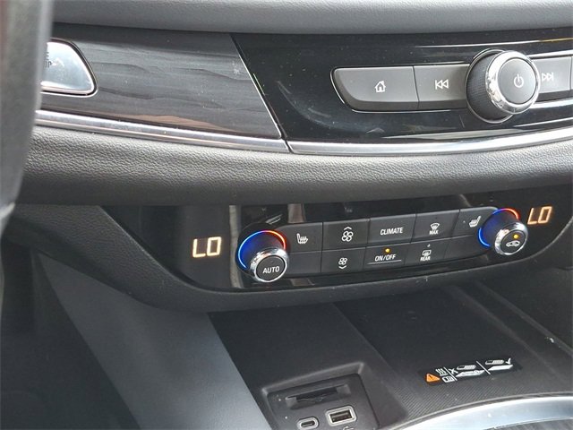 2023 Buick Enclave Essence photo 20
