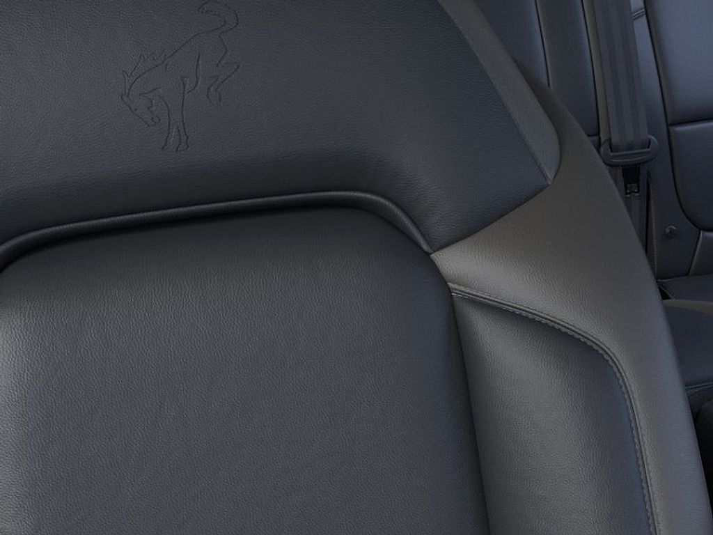 2025 Ford Bronco Outer Banks photo 16