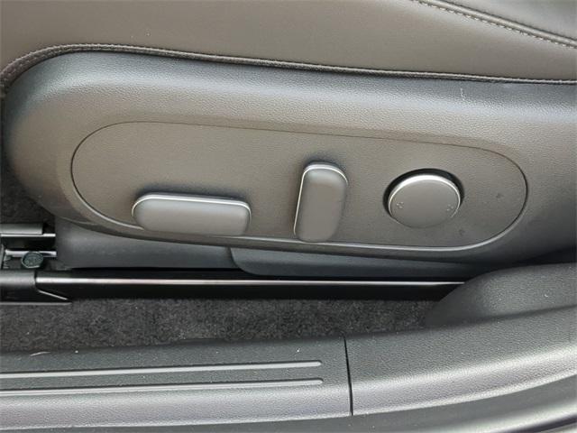 2025 Hyundai Ioniq 5 SEL photo 12
