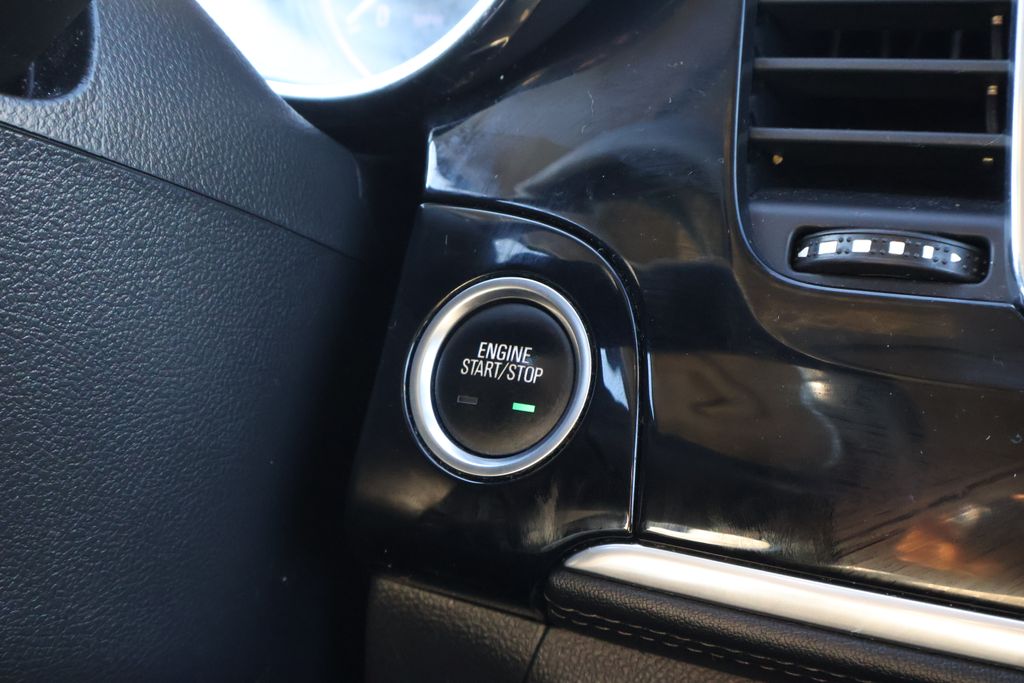 2020 Buick Encore Preferred photo 24