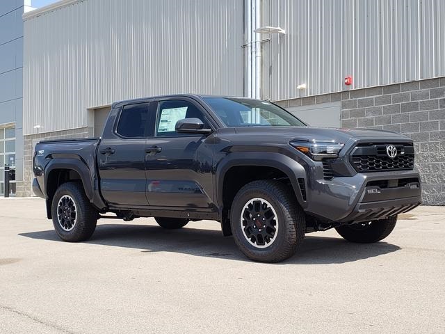 2025 Toyota Tacoma TRD Off-Road 4x4 Double Cab photo 3