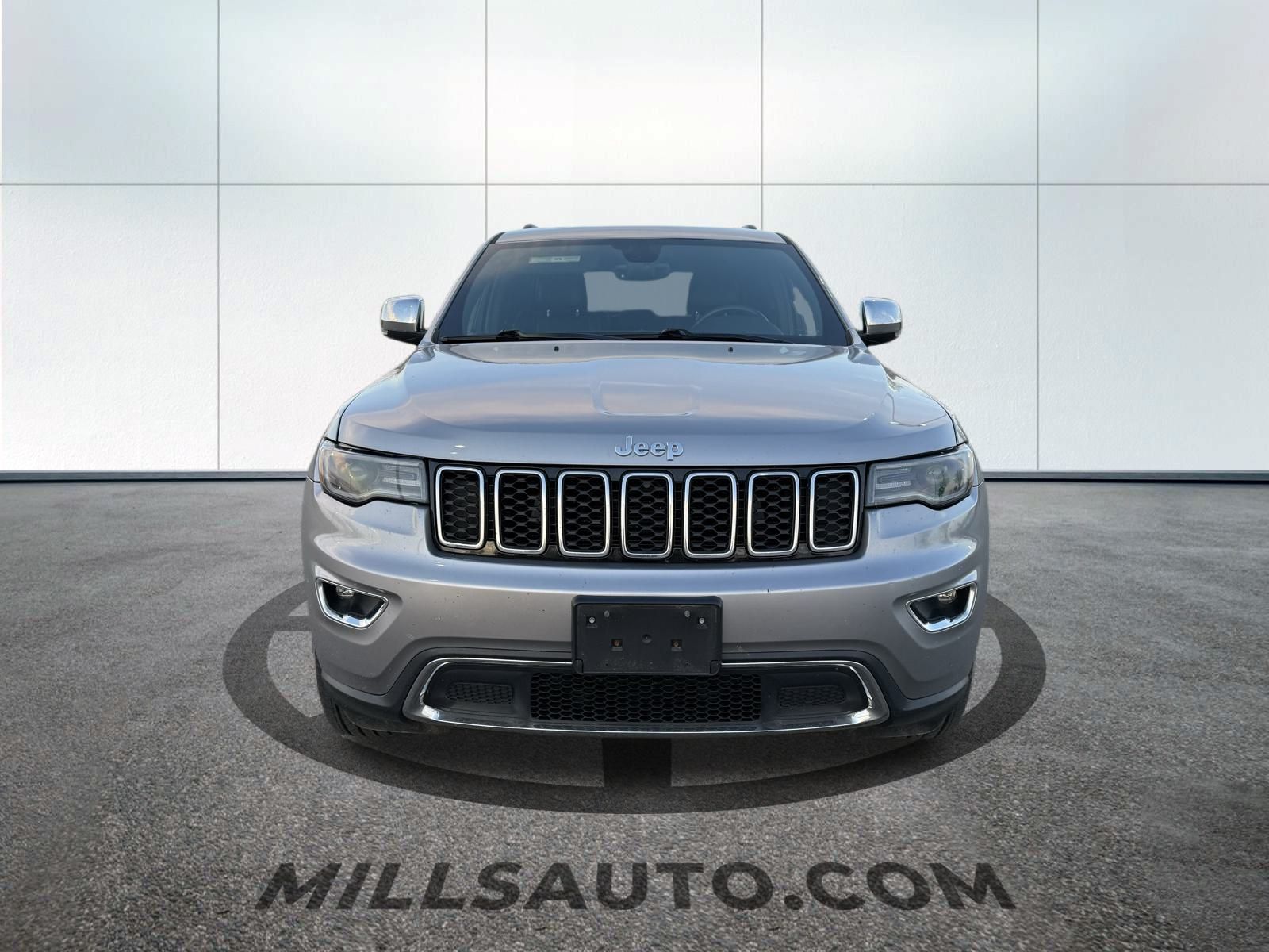 Used 2017 Jeep Grand Cherokee Limited with VIN 1C4RJFBG5HC810249 for sale in Willmar, Minnesota