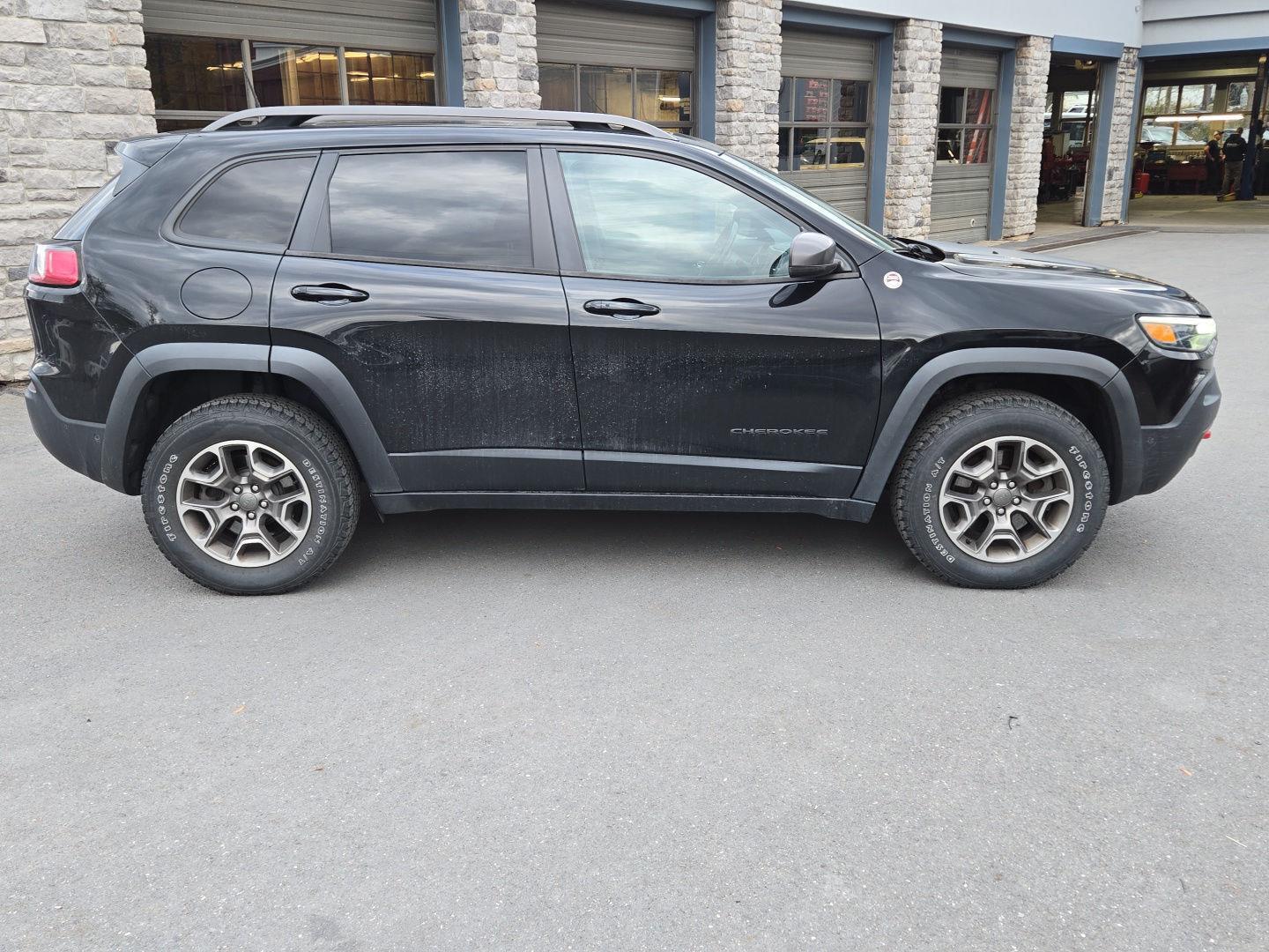 2020 Jeep Cherokee Trailhawk photo 4