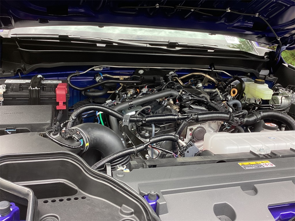 2025 Toyota Tacoma SR5 4x4 Double Cab photo 15