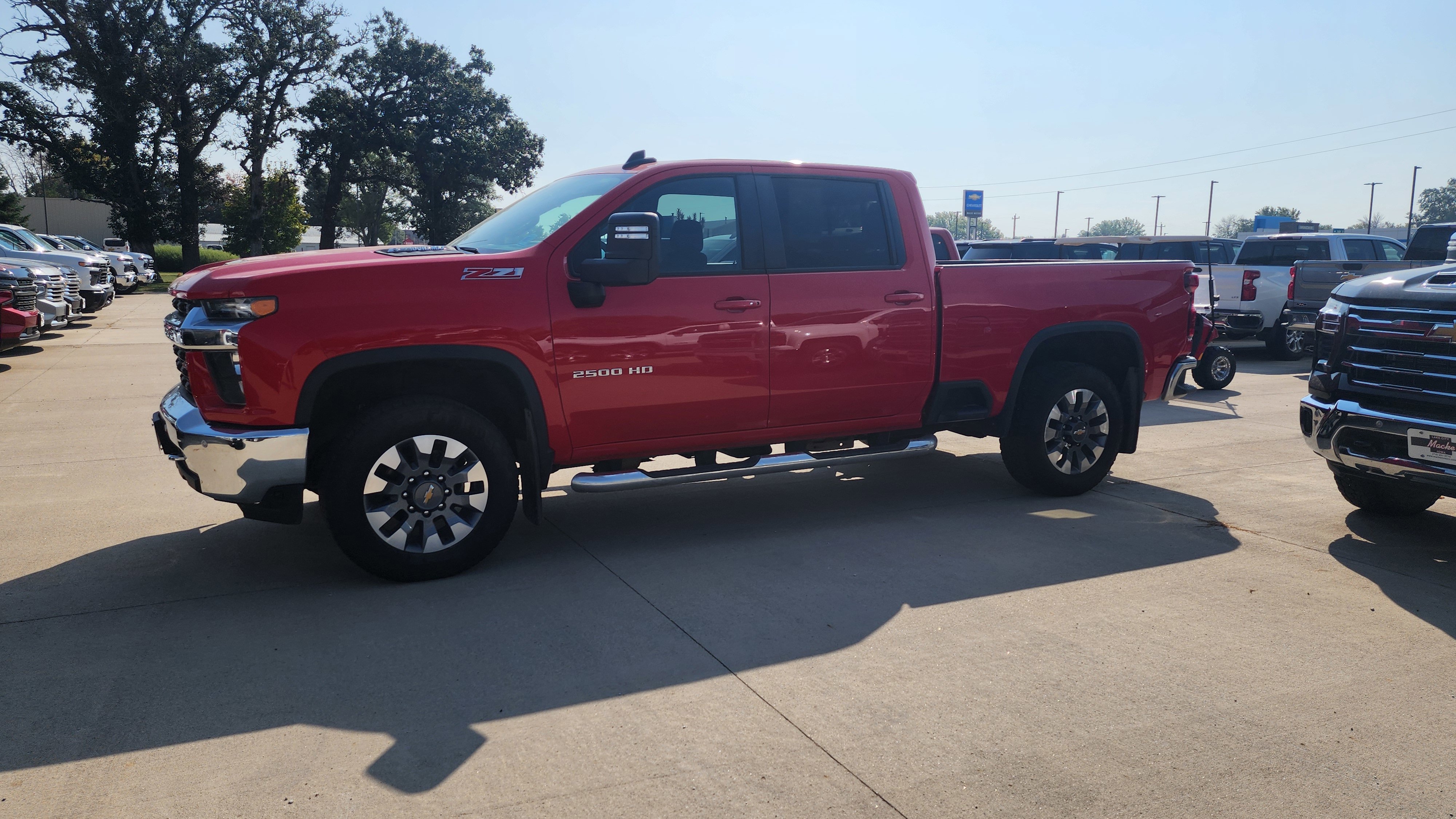 2023 Chevrolet Silverado 2500HD LT photo 6