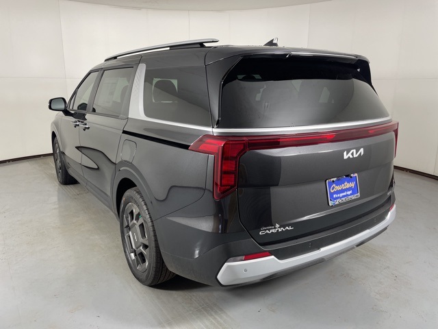 2026 Kia Carnival EX photo 3