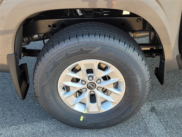 2026 Nissan Frontier S photo 8