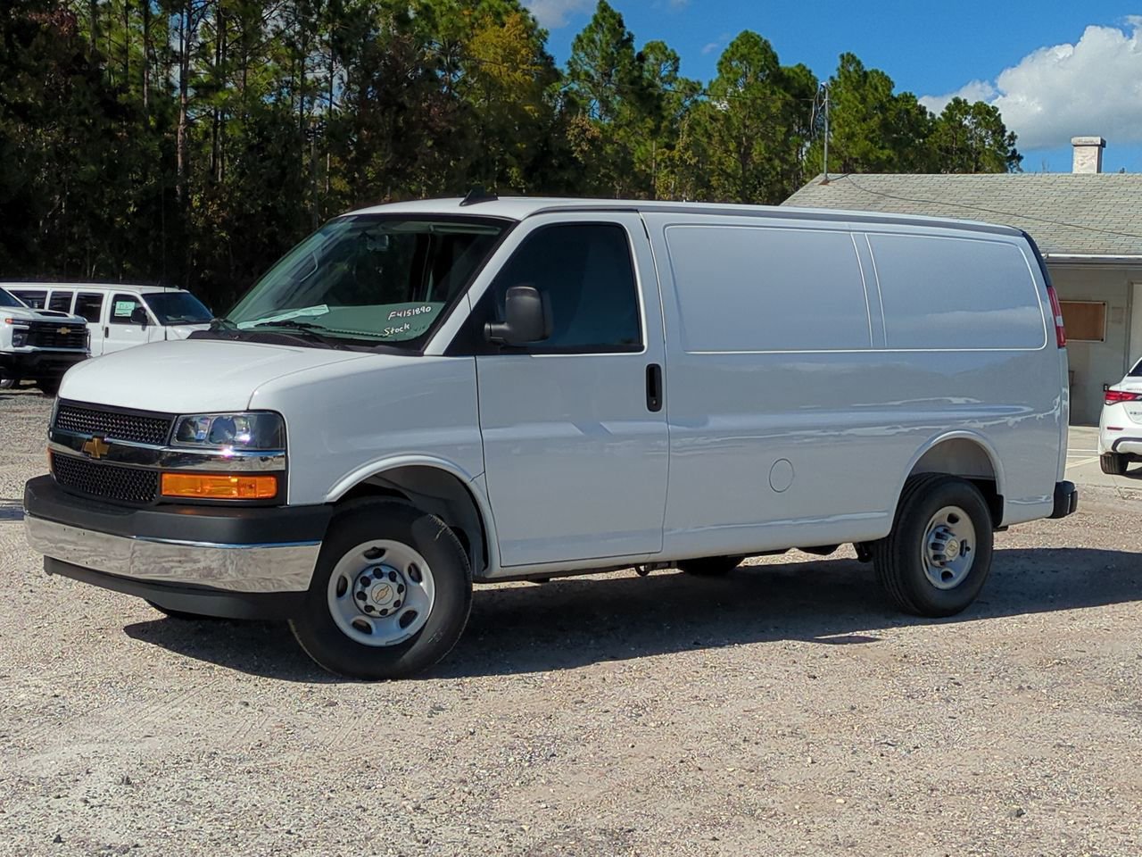 2025 Chevrolet Express Cargo Work Van's photo