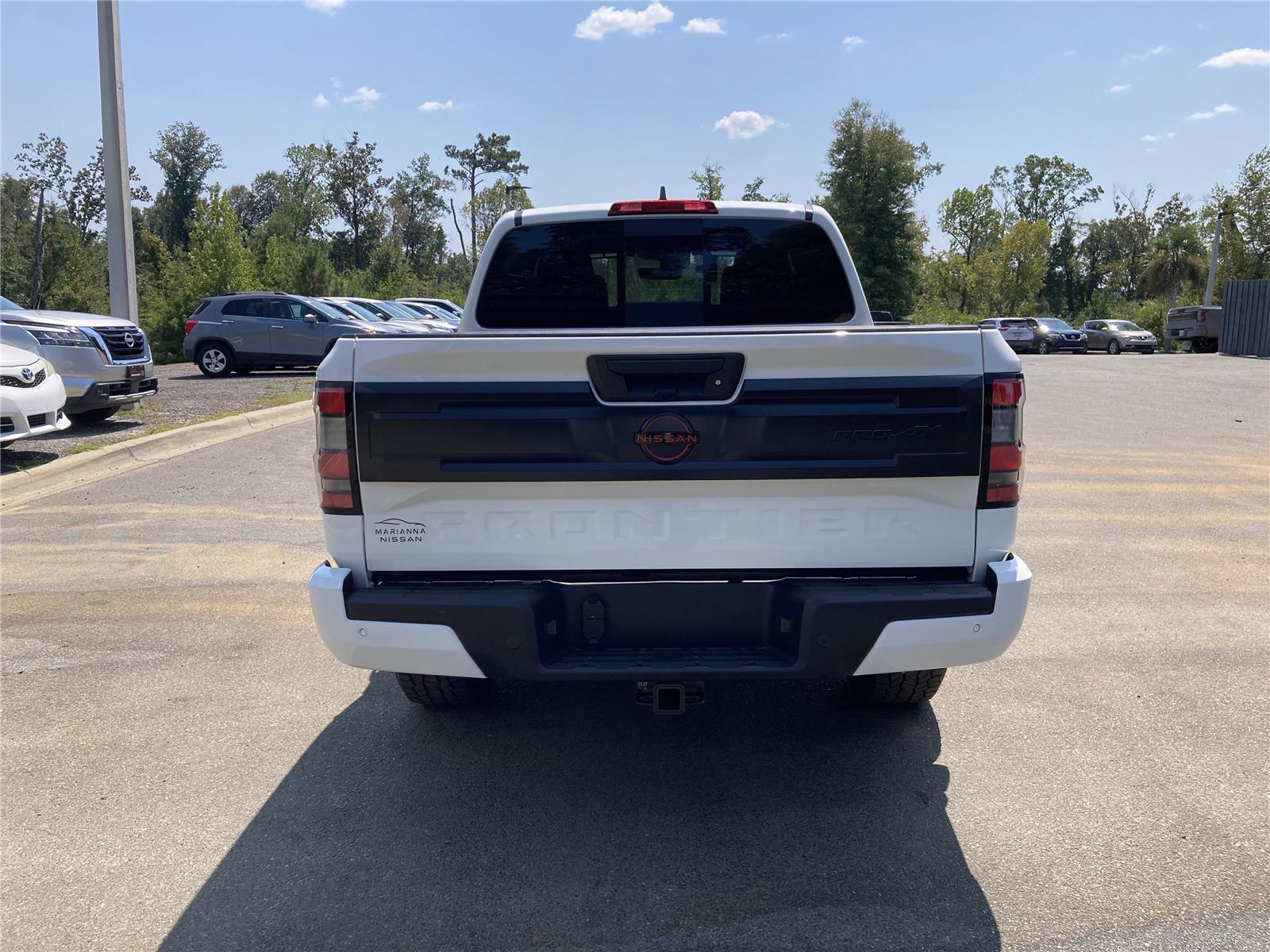 2026 Nissan Frontier Crew Cab PRO-4X photo 6