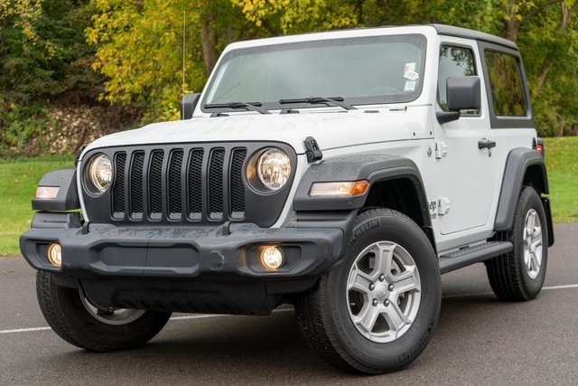 2021 Jeep Wrangler Sport S's photo