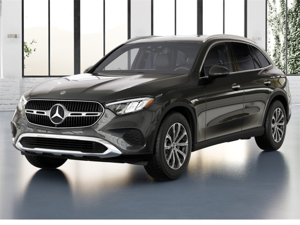 2026 Mercedes-Benz GLC Base's photo