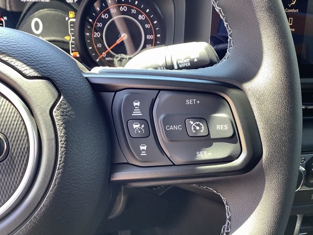 2025 Jeep Gladiator Sport photo 12