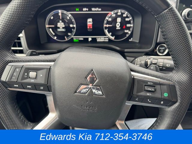 2023 Mitsubishi Outlander PHEV SE photo 15