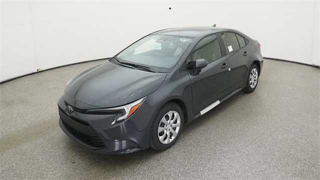 2026 Toyota Corolla LE's photo