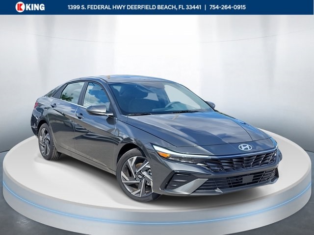 2025 Hyundai Elantra SEL's photo