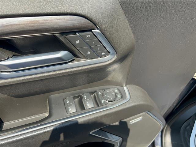 2022 Chevrolet Silverado 1500 LTZ photo 13