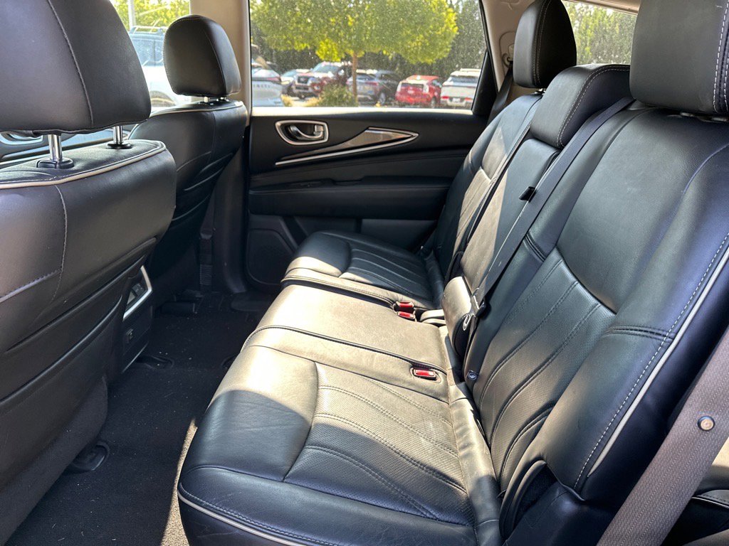 2017 Infiniti QX60 Base photo 11