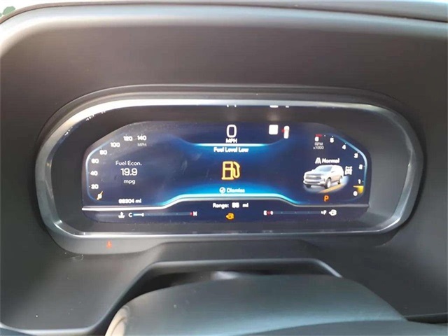 2023 Chevrolet Suburban LT photo 12