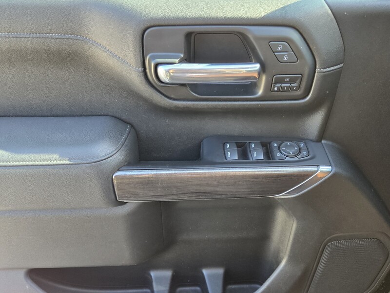 2021 Chevrolet Silverado 1500 LTZ photo 17