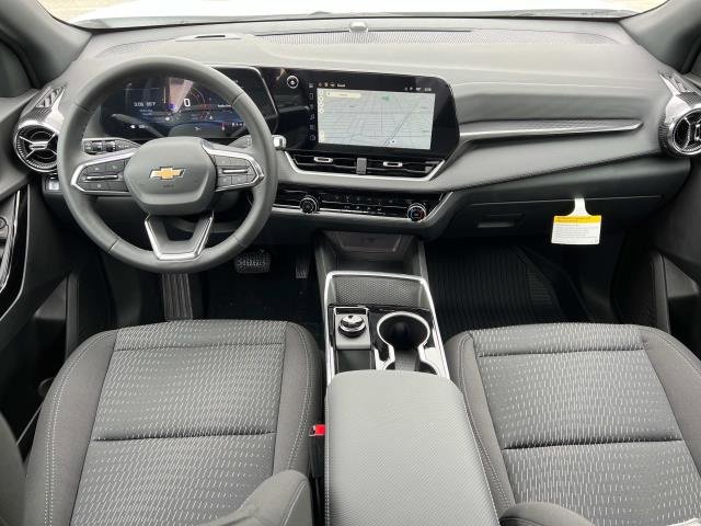 2026 Chevrolet Equinox LT photo 3