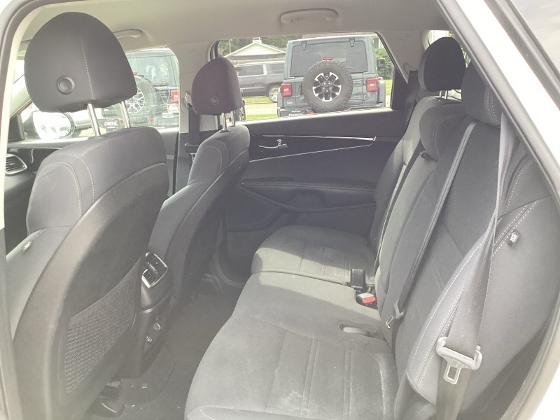2018 Kia Sorento LX photo 11