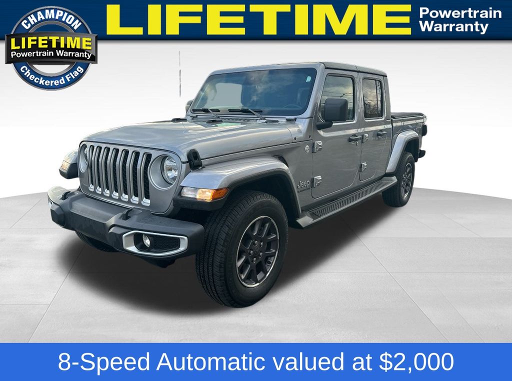 2021 Jeep Gladiator Overland's photo