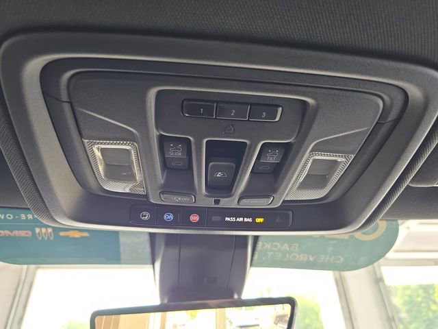 2019 Chevrolet Silverado 1500 High Country photo 22