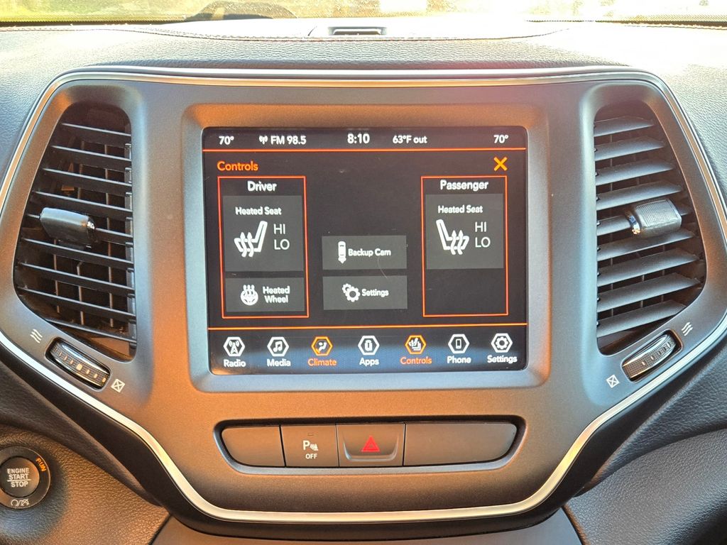 2020 Jeep Cherokee Trailhawk photo 18