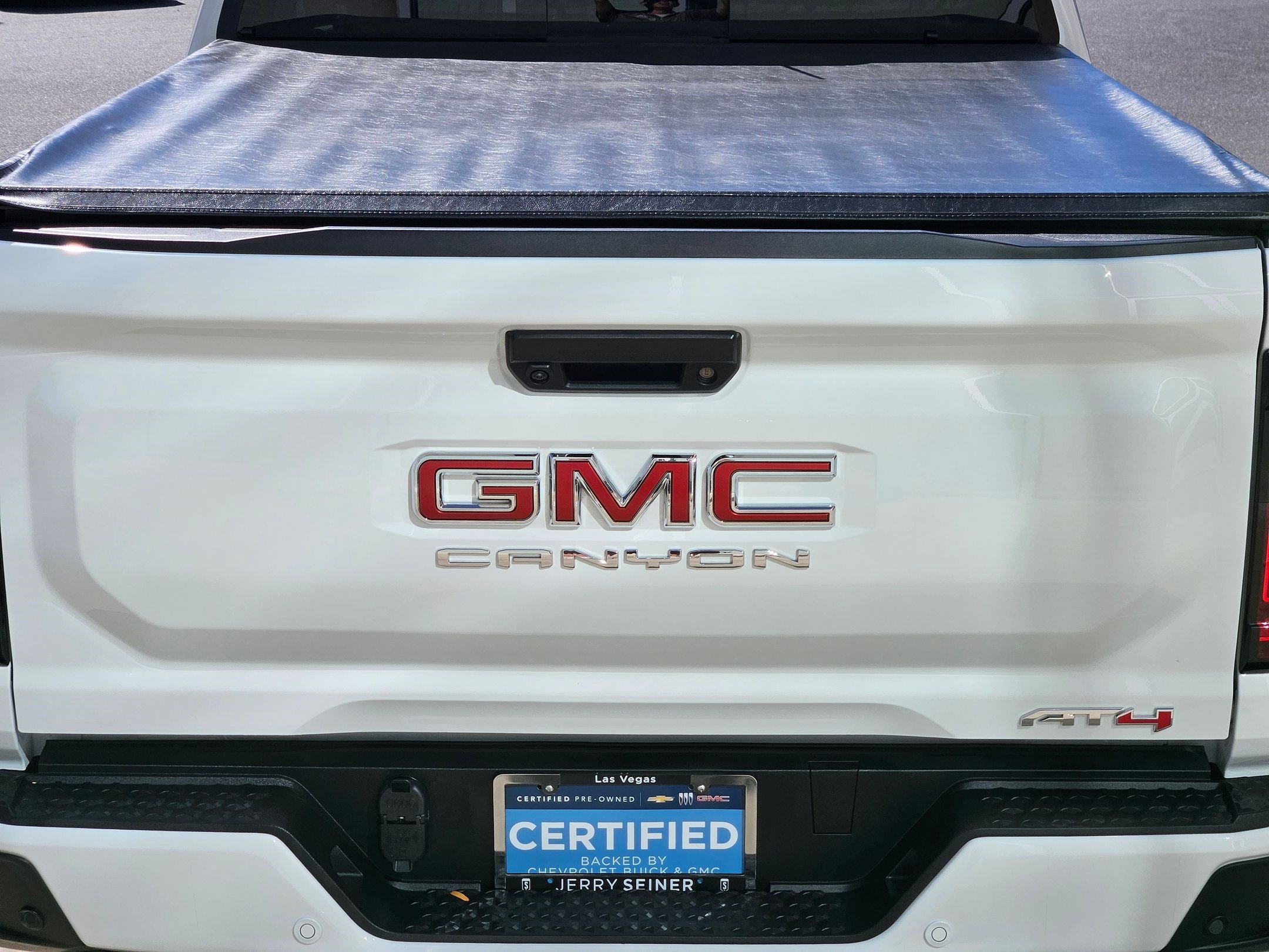 2024 Gmc Canyon AT4 photo 13
