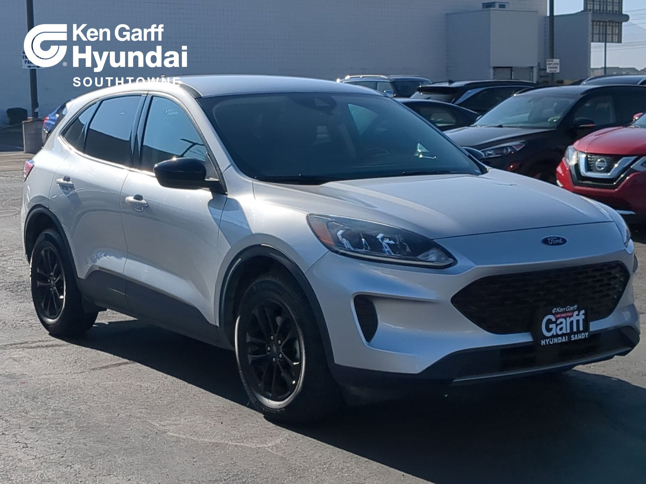 2020 Ford Escape SE
