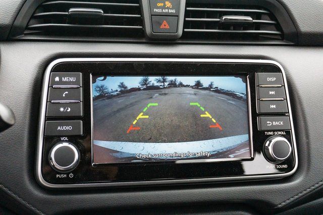 2025 Nissan Versa S photo 12