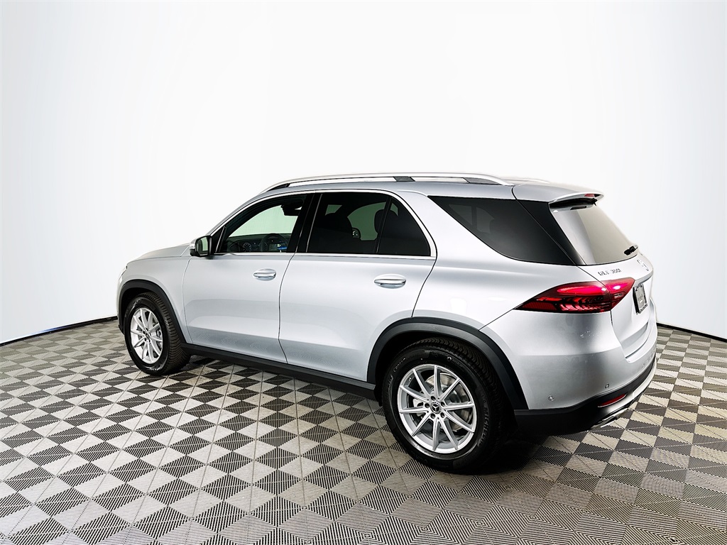 2026 Mercedes Benz GLE 350 4MATIC photo 4