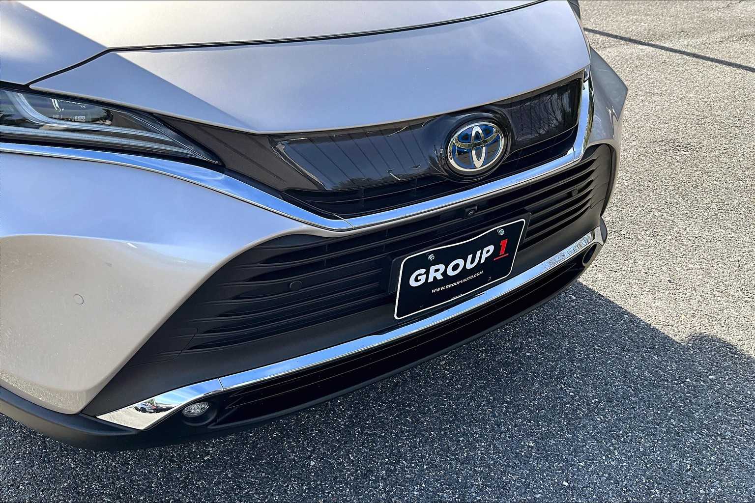 2023 Toyota Venza Limited photo 19